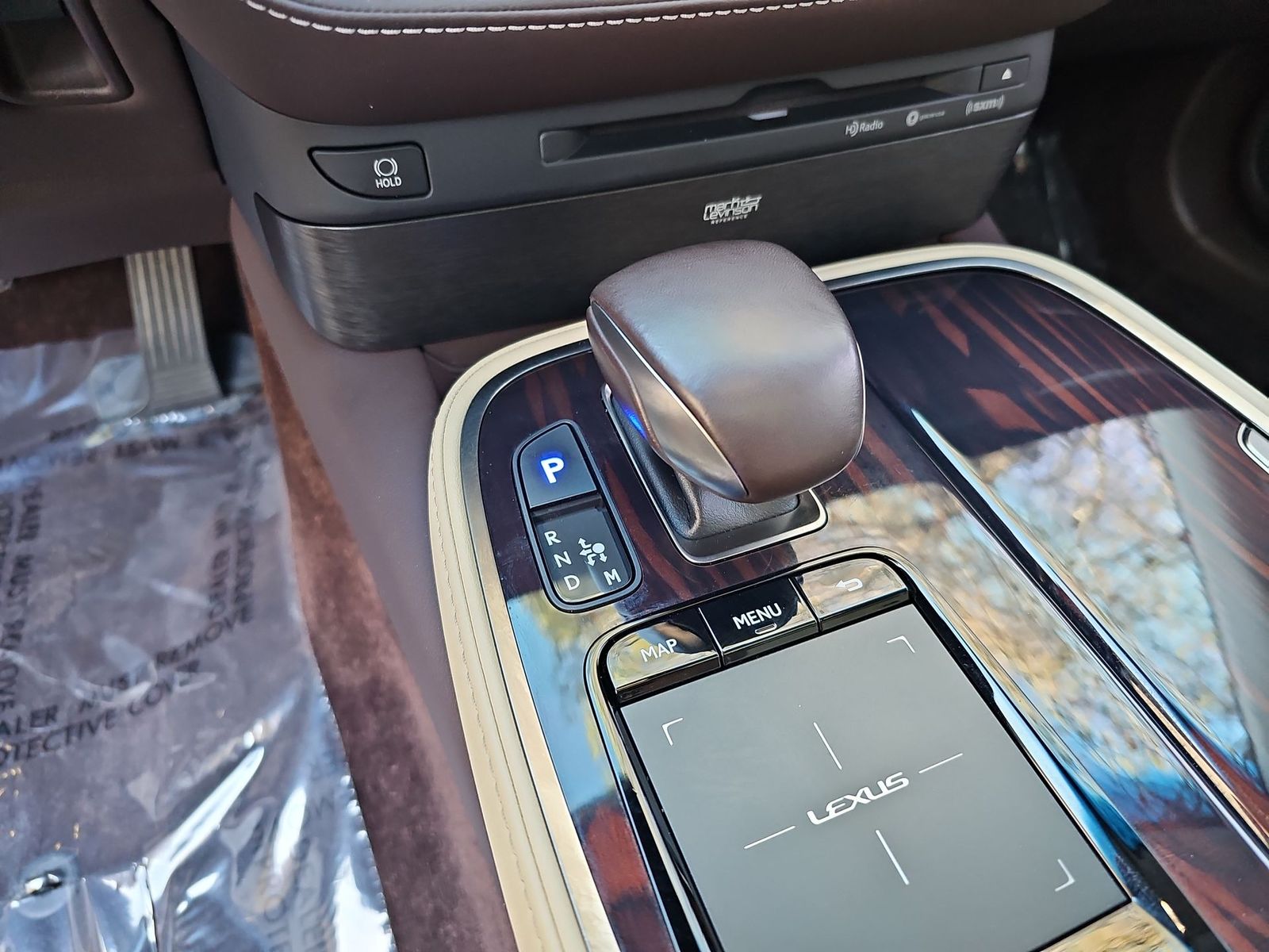Thumbnail: 2019 Lexus LS - 21