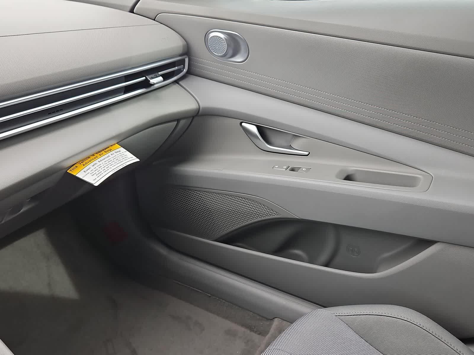 Thumbnail: 2026 Hyundai Elantra - 27