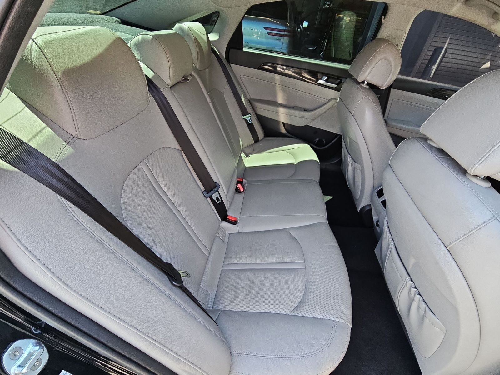 Thumbnail: 2017 Hyundai Sonata - 18