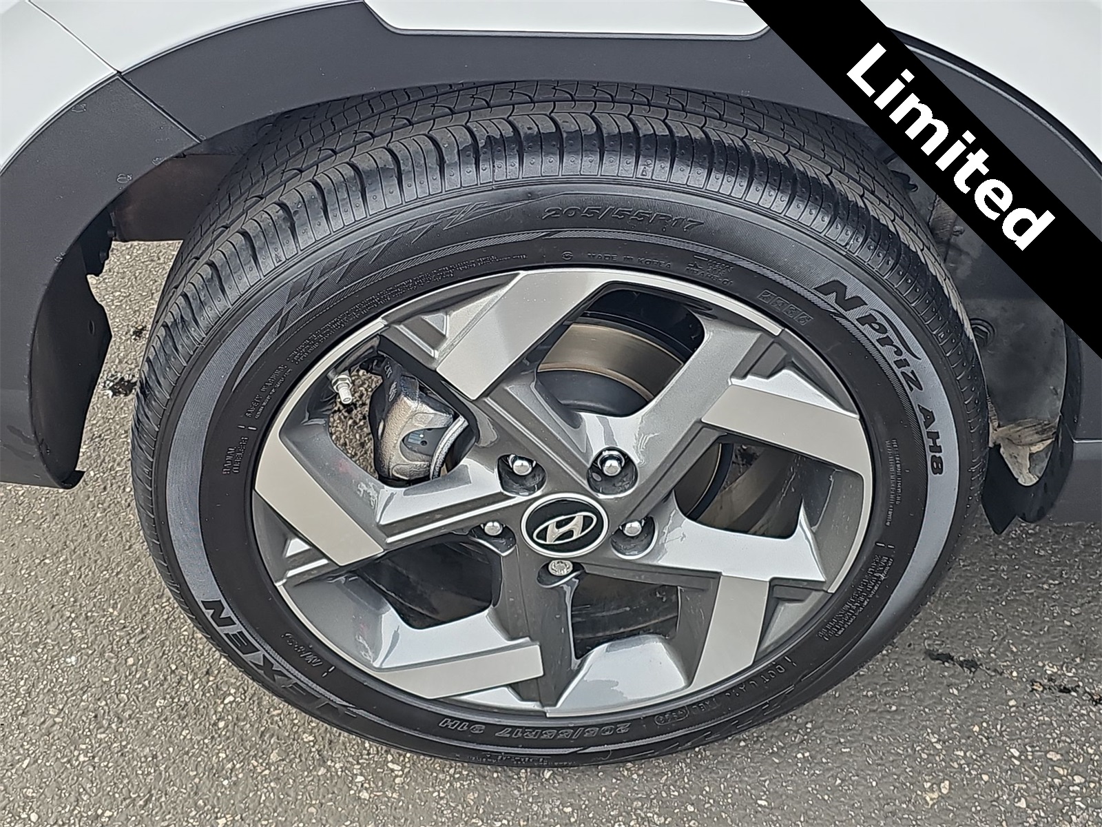 Thumbnail: 2024 Hyundai Venue - 12