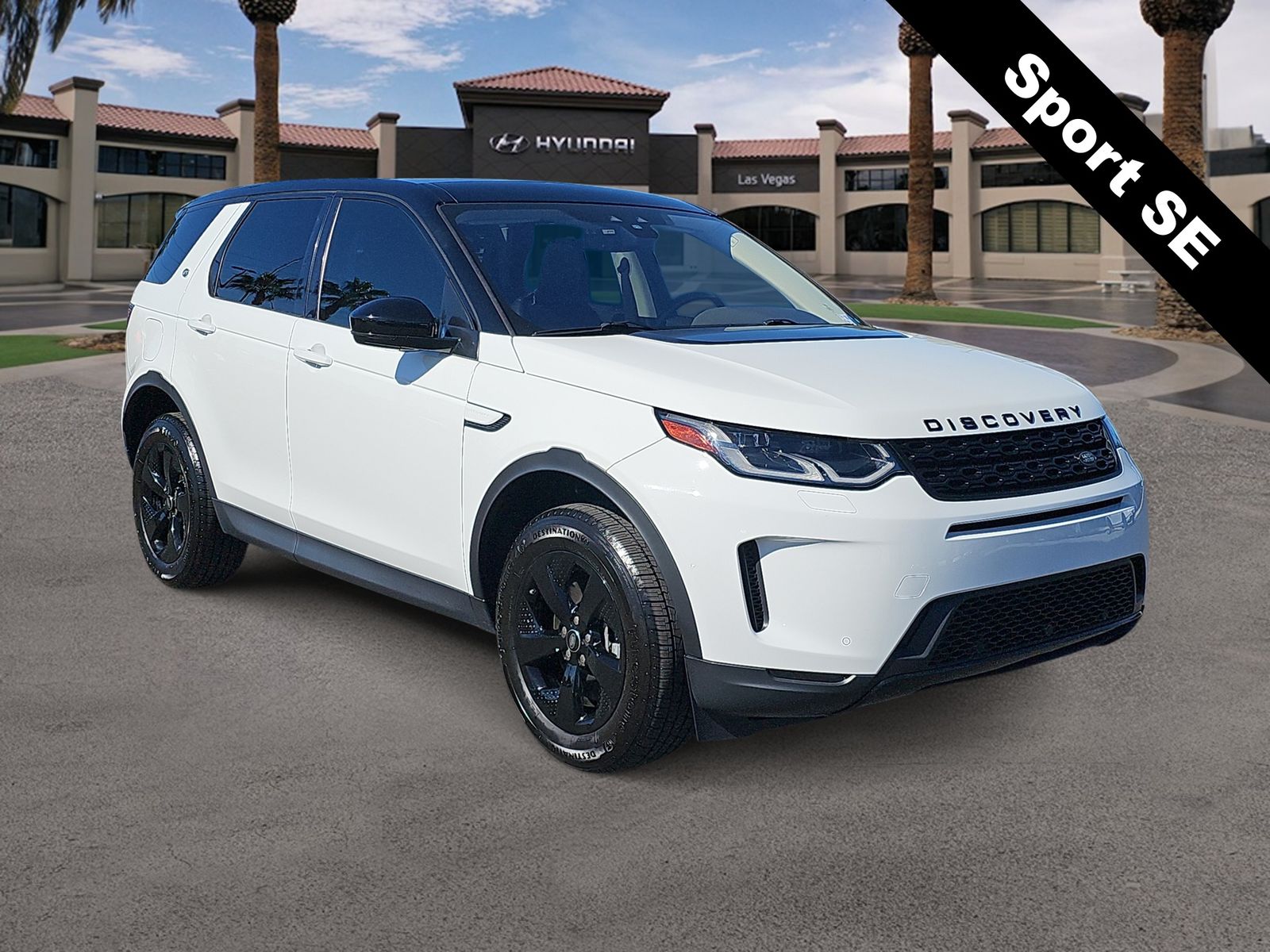Thumbnail: 2020 Land Rover Discovery Sport - 2