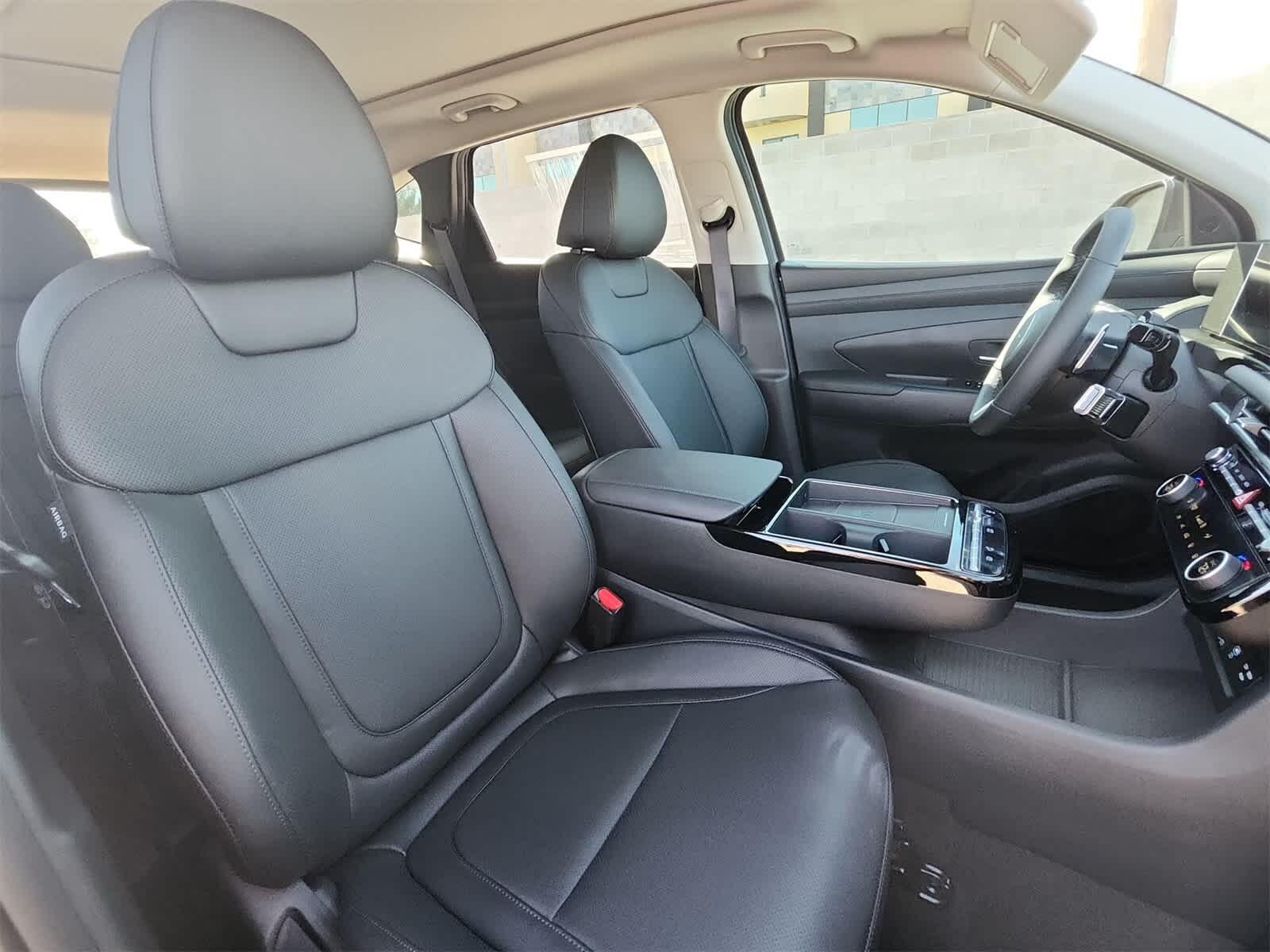 Thumbnail: 2025 Hyundai Tucson - 18