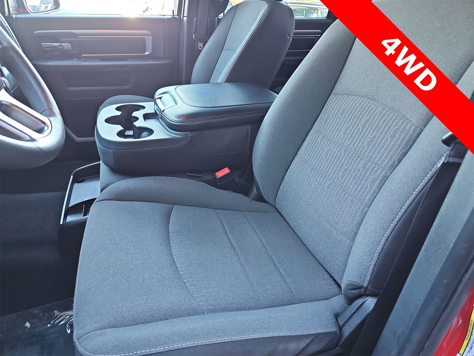 Thumbnail: 2024 RAM 1500 Classic - 15