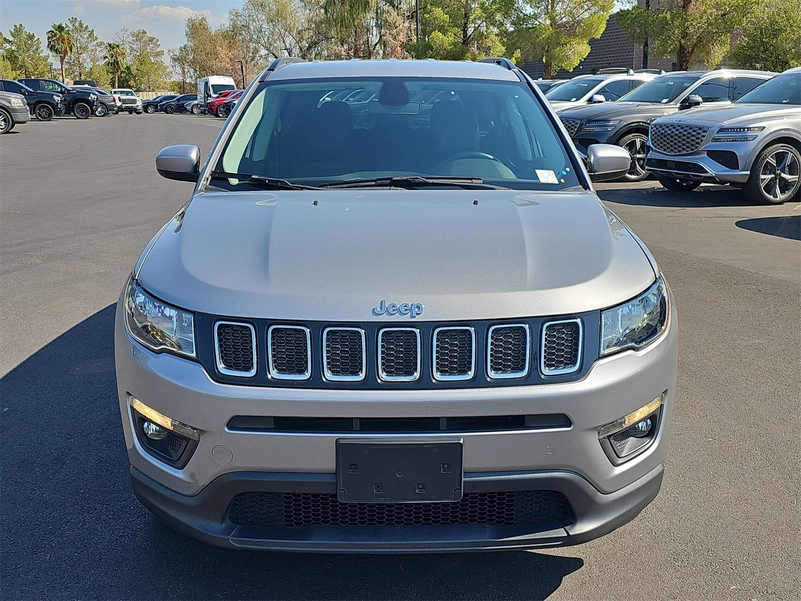Thumbnail: 2020 Jeep Compass - 3
