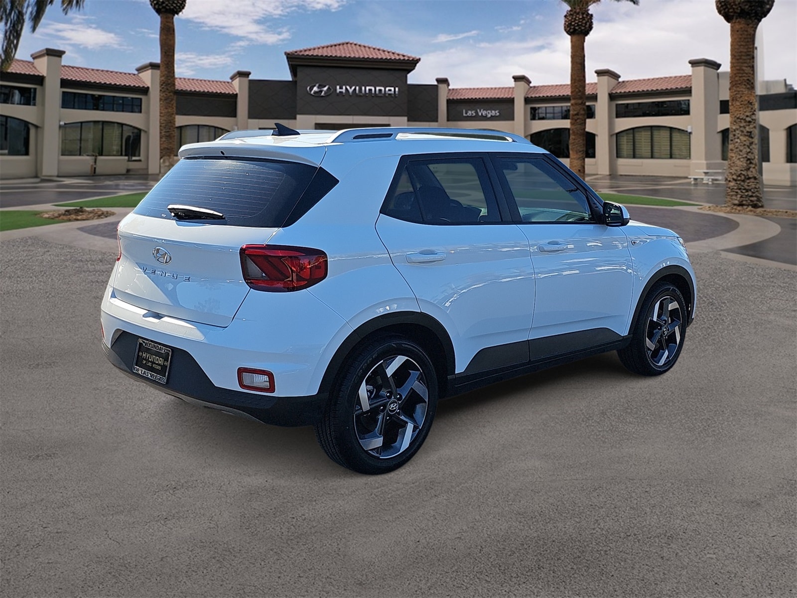 Thumbnail: 2021 Hyundai Venue - 8