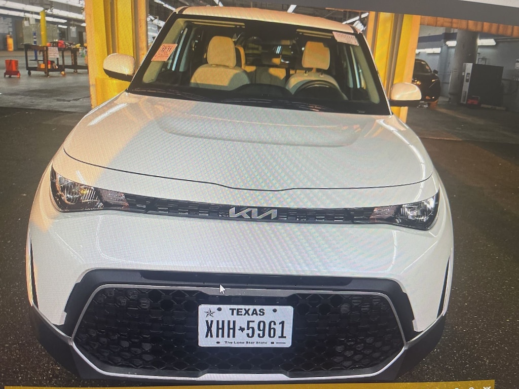 Used 2025 Kia Soul LX Sedan