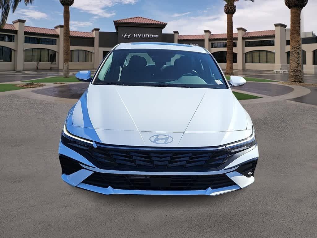 New 2025 Hyundai Elantra SEL Convenience Sedan