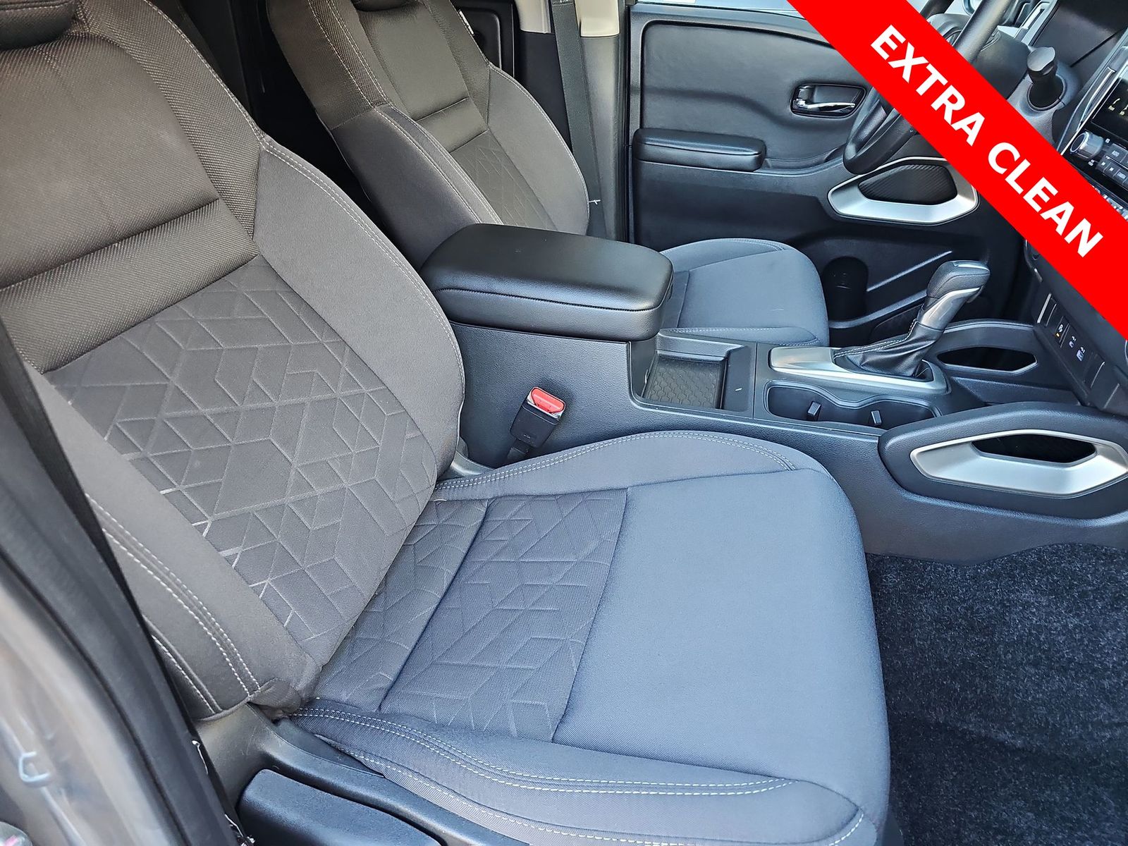 Thumbnail: 2025 Nissan Frontier - 18