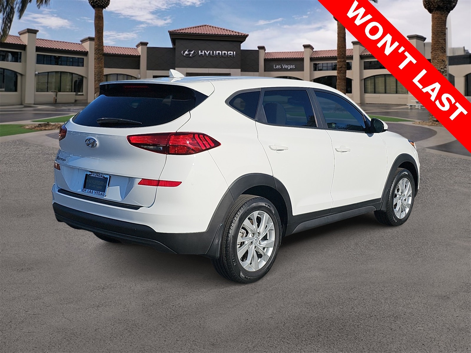 Thumbnail: 2020 Hyundai Tucson - 8