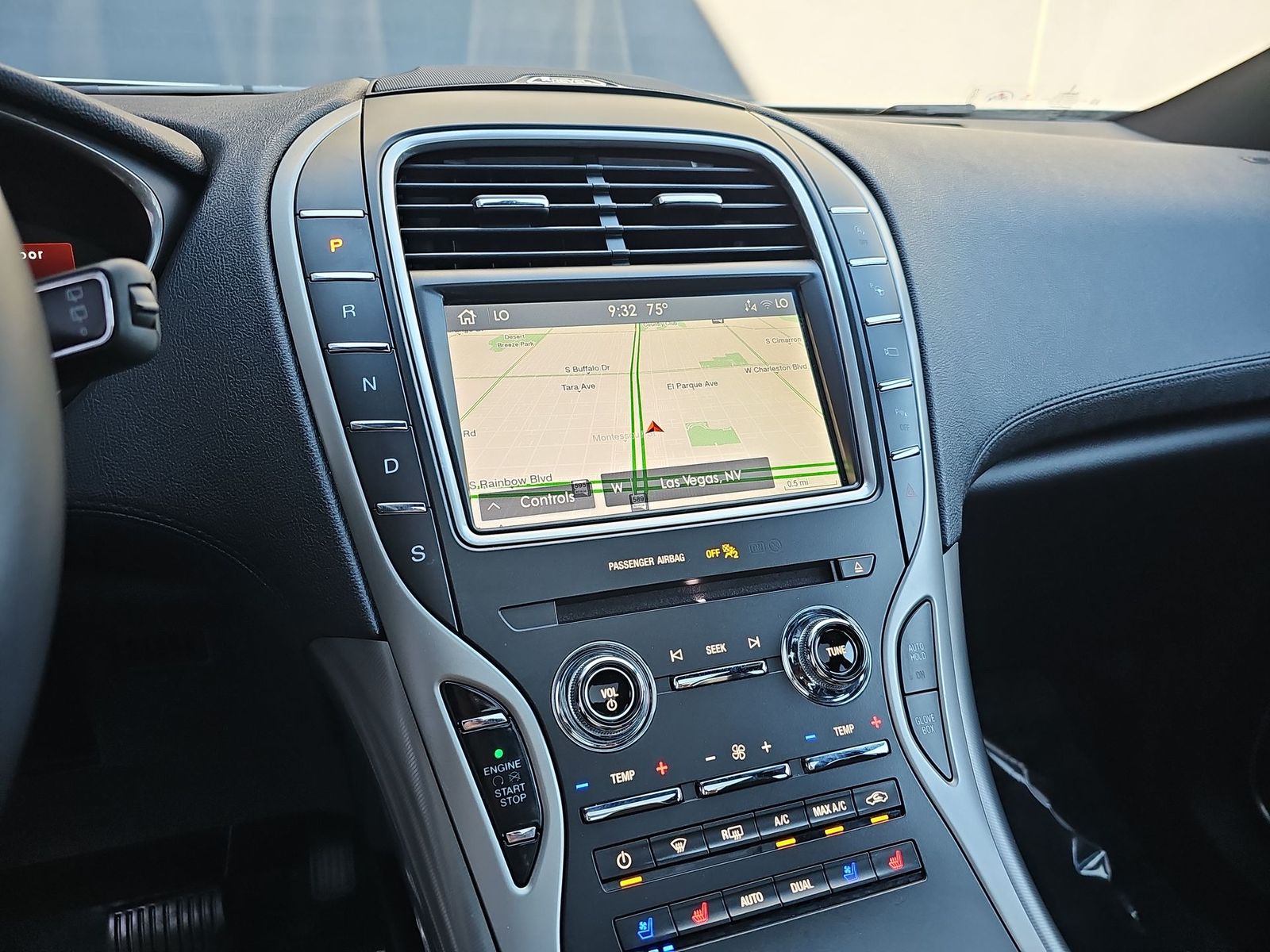 Thumbnail: 2020 Lincoln Nautilus - 20