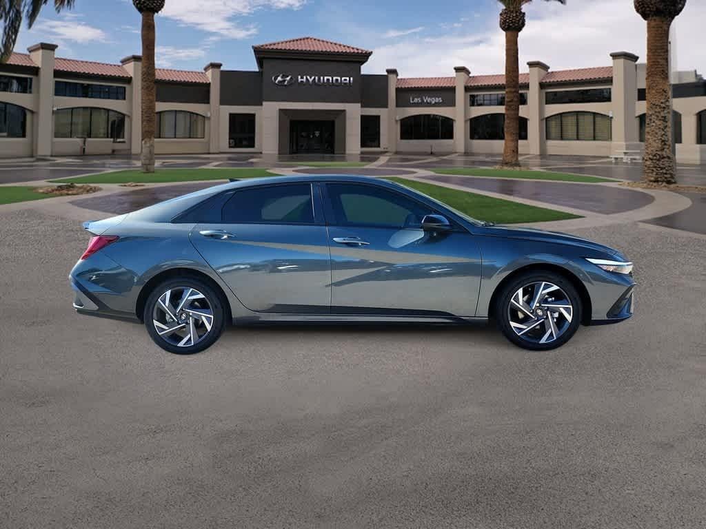 Thumbnail: 2025 Hyundai Elantra - 9