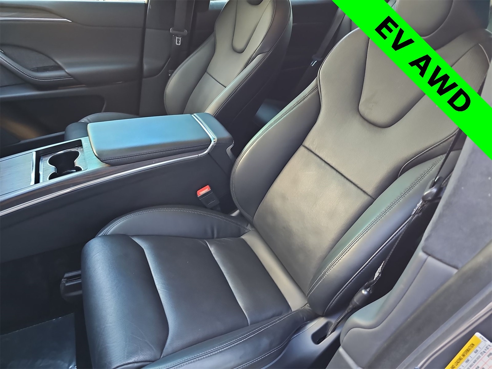 Thumbnail: 2023 Tesla Model X - 15