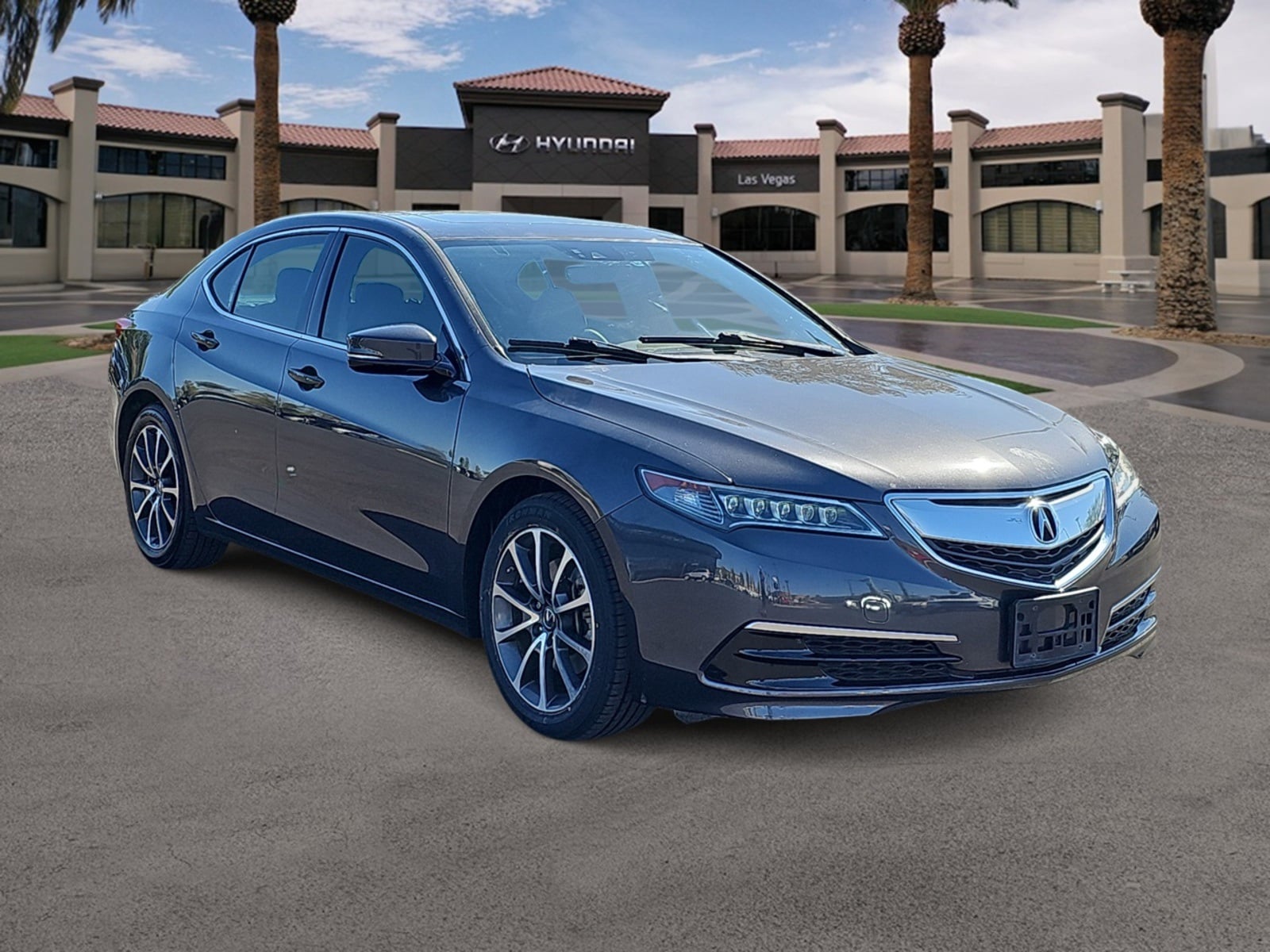 Thumbnail: 2015 Acura TLX - 3