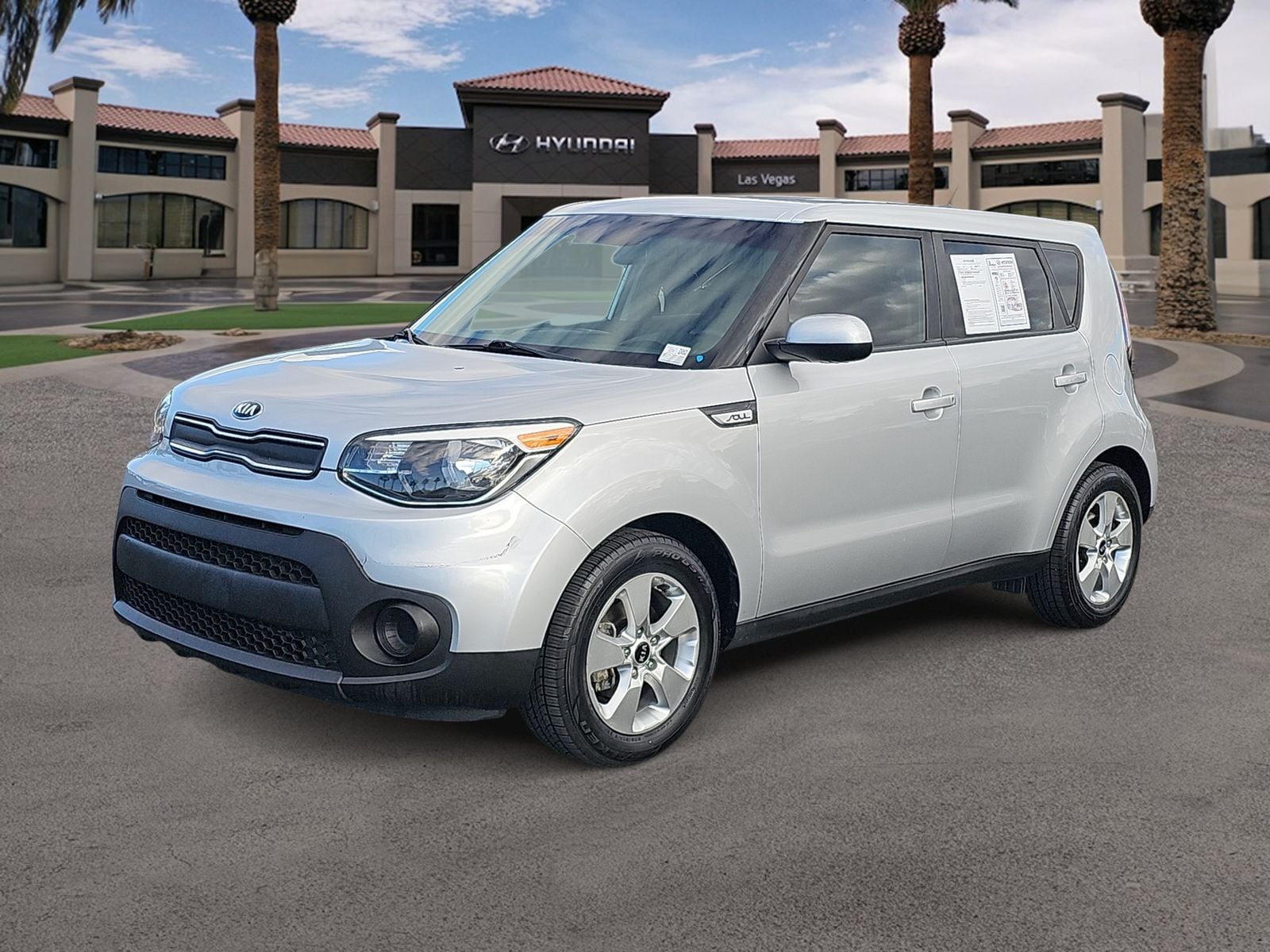 Thumbnail: 2017 Kia Soul - 4