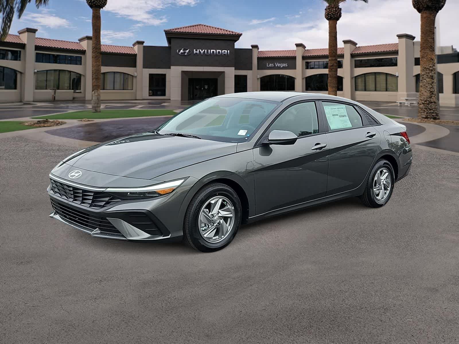 Thumbnail: 2026 Hyundai Elantra - 4