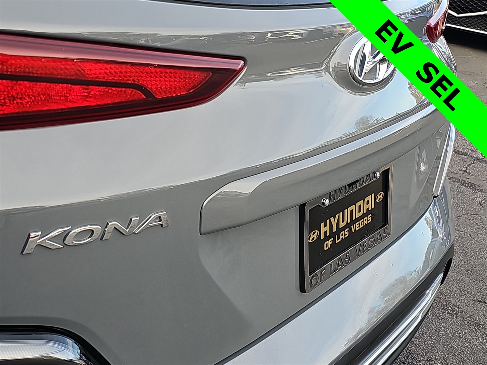 Thumbnail: 2023 Hyundai Kona - 11