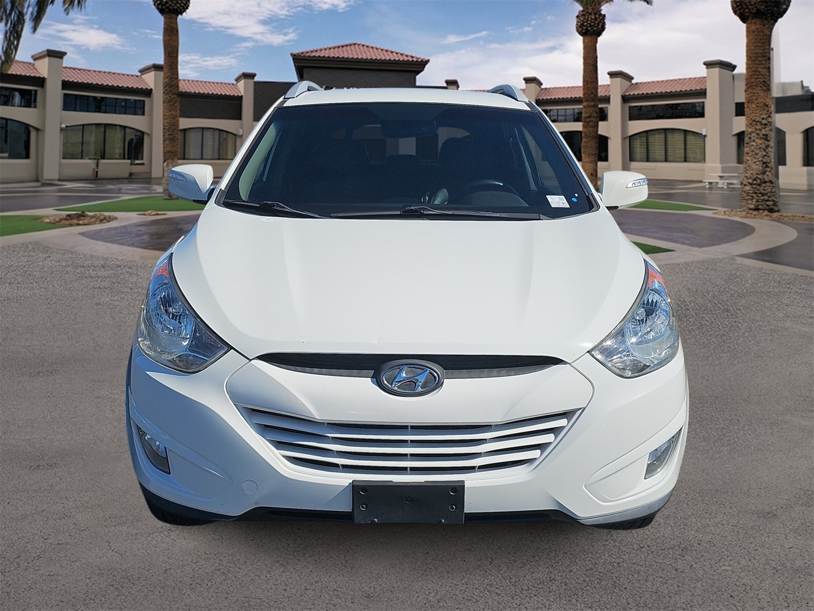 Thumbnail: 2013 Hyundai Tucson - 3