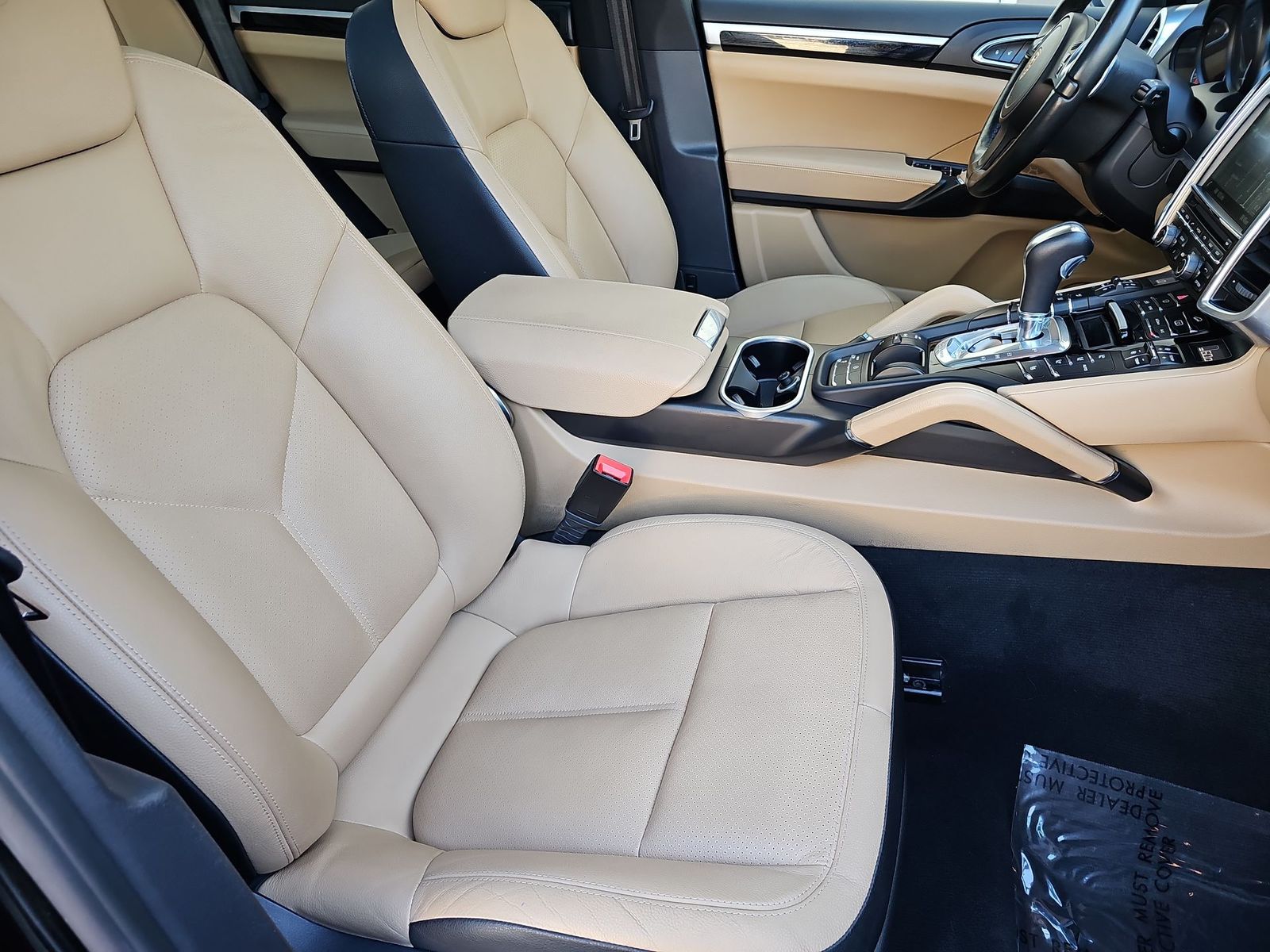 Thumbnail: 2014 Porsche Cayenne - 18