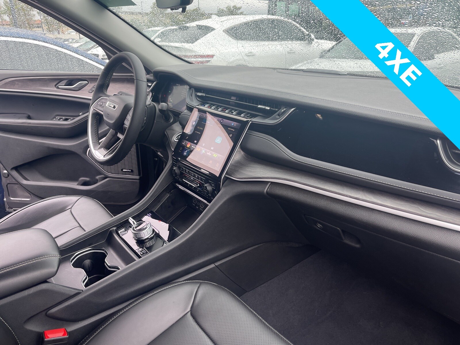 2023 Jeep Cherokee 4xe photo 4