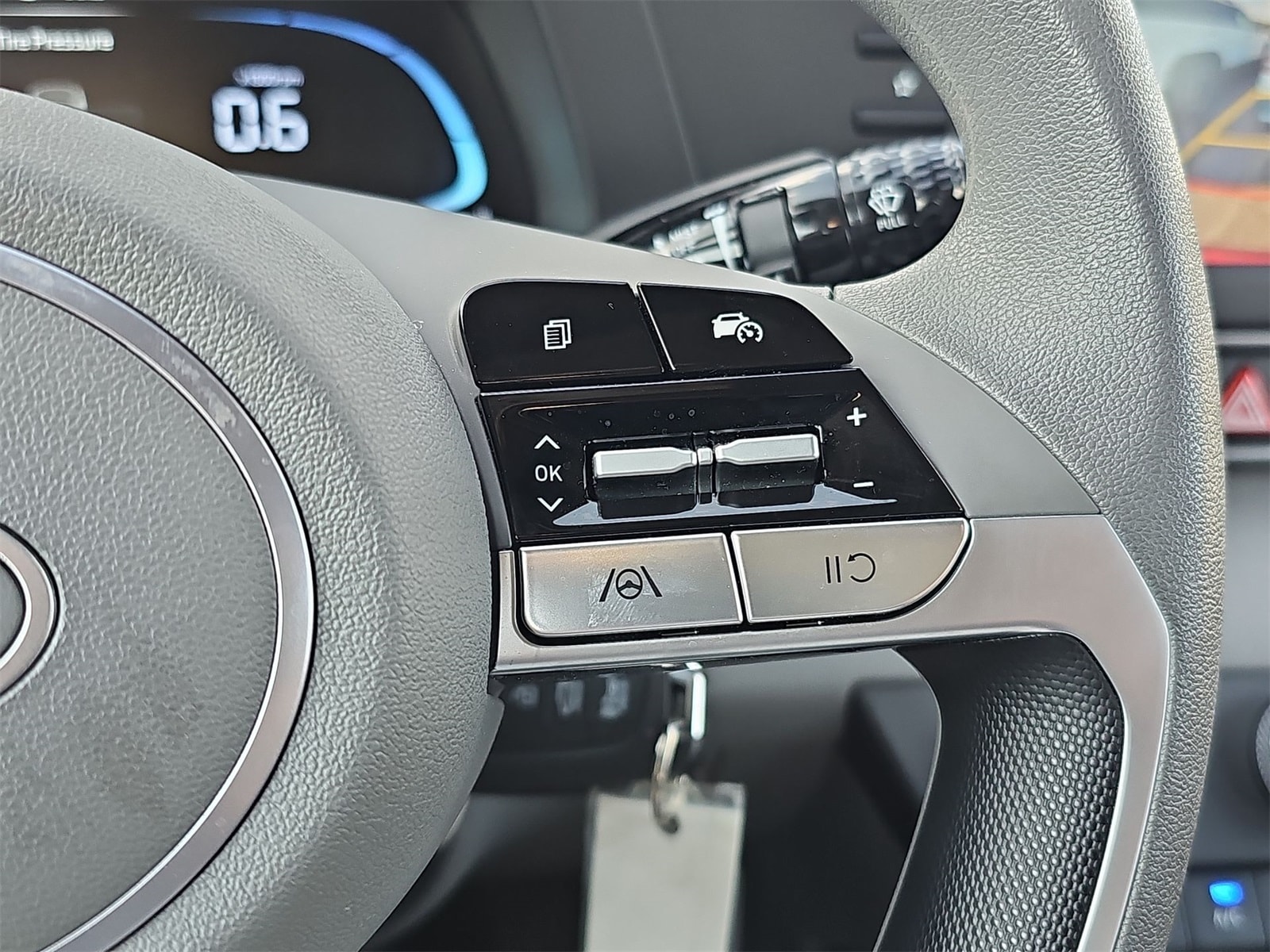 Thumbnail: 2024 Hyundai Elantra - 26