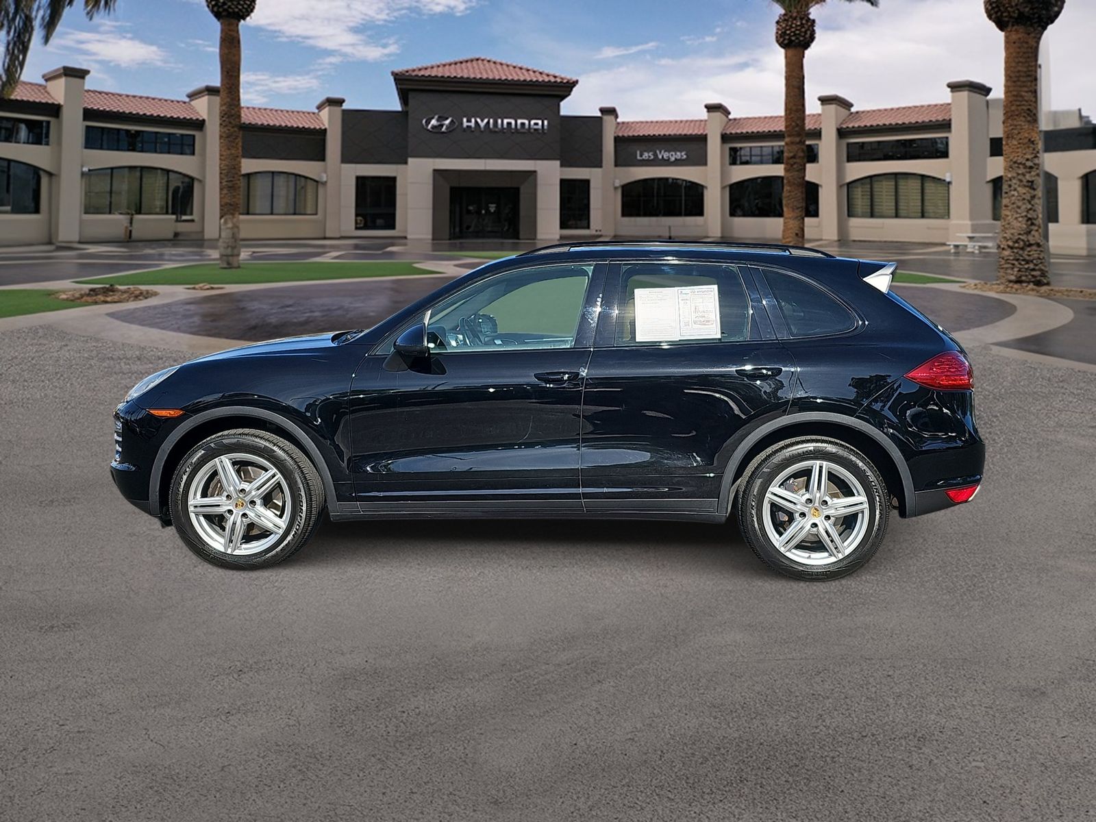 Thumbnail: 2014 Porsche Cayenne - 5