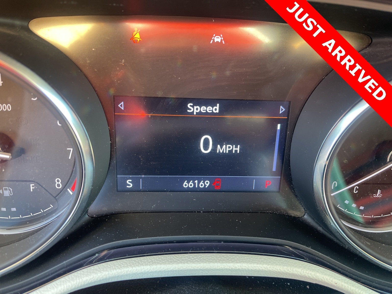 Thumbnail: 2020 Buick Encore GX - 6