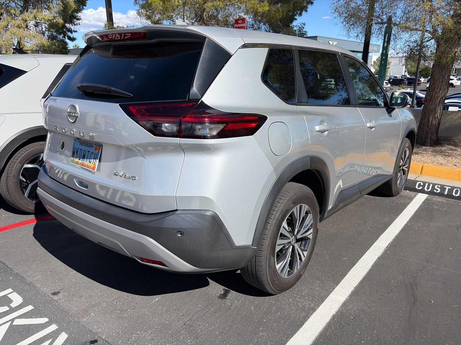 Used 2022 Nissan Rogue SV SUV