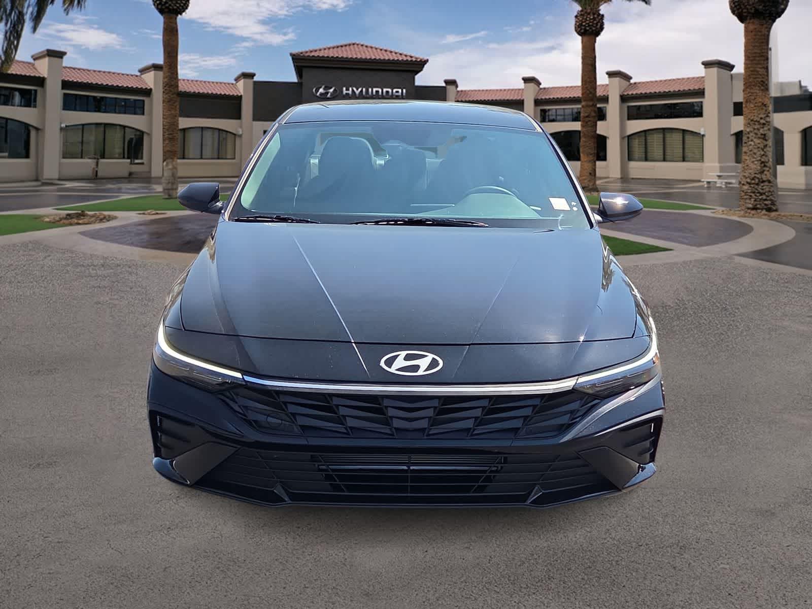 Thumbnail: 2026 Hyundai Elantra - 3