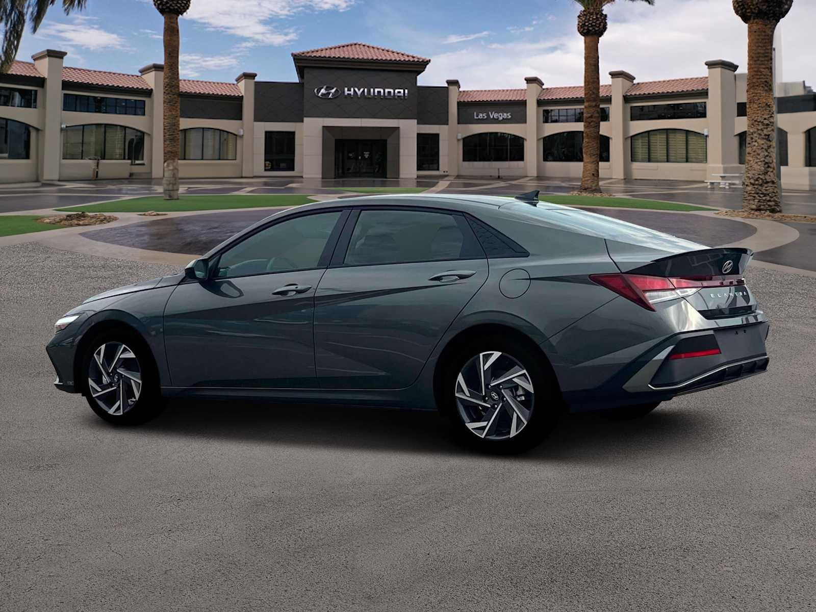 Thumbnail: 2025 Hyundai Elantra - 4