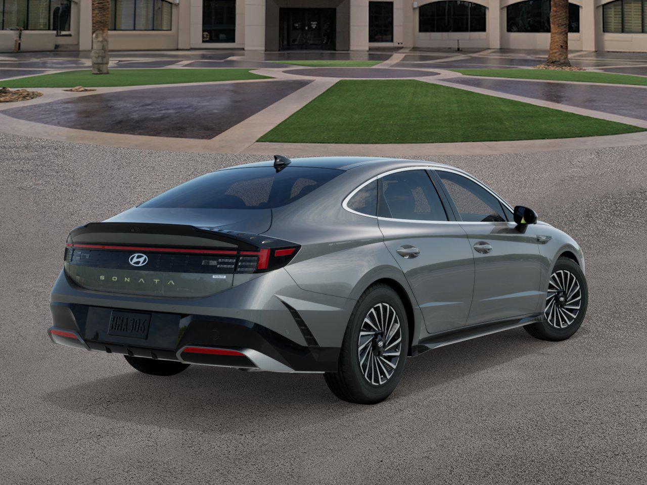 2026 Hyundai Sonata Hybrid Limited photo 4
