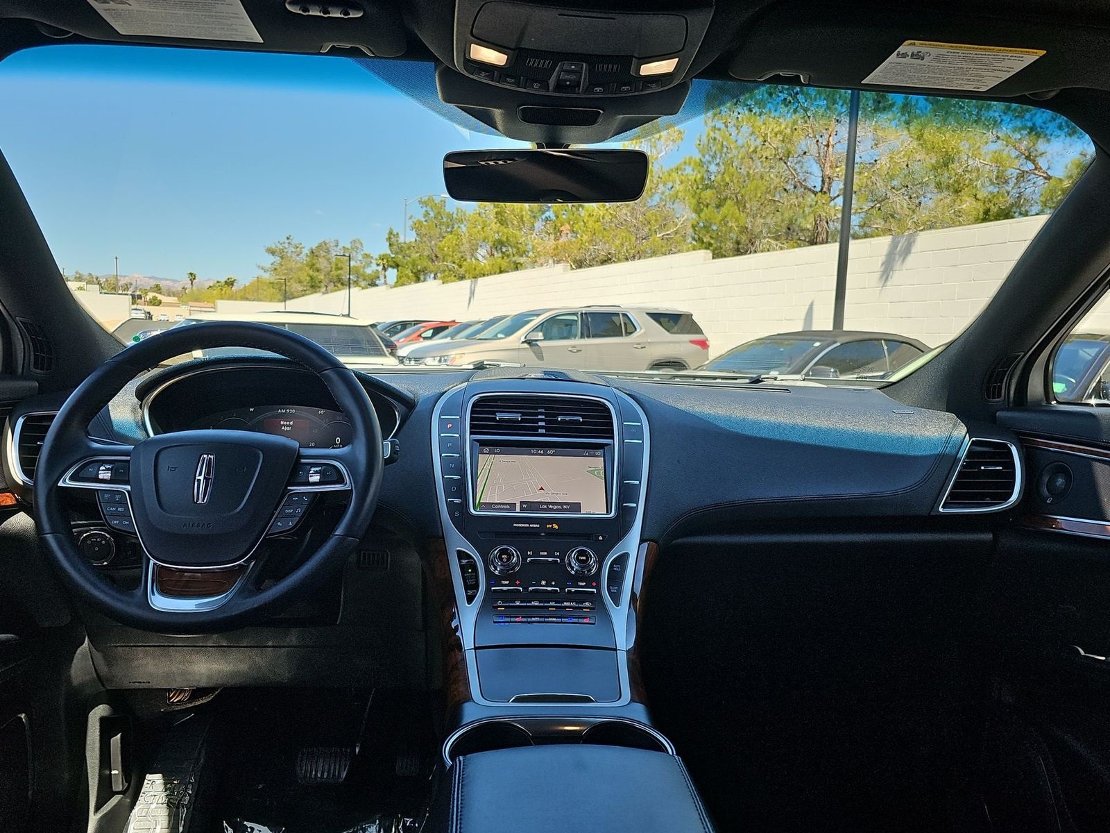 Thumbnail: 2020 Lincoln Nautilus - 15