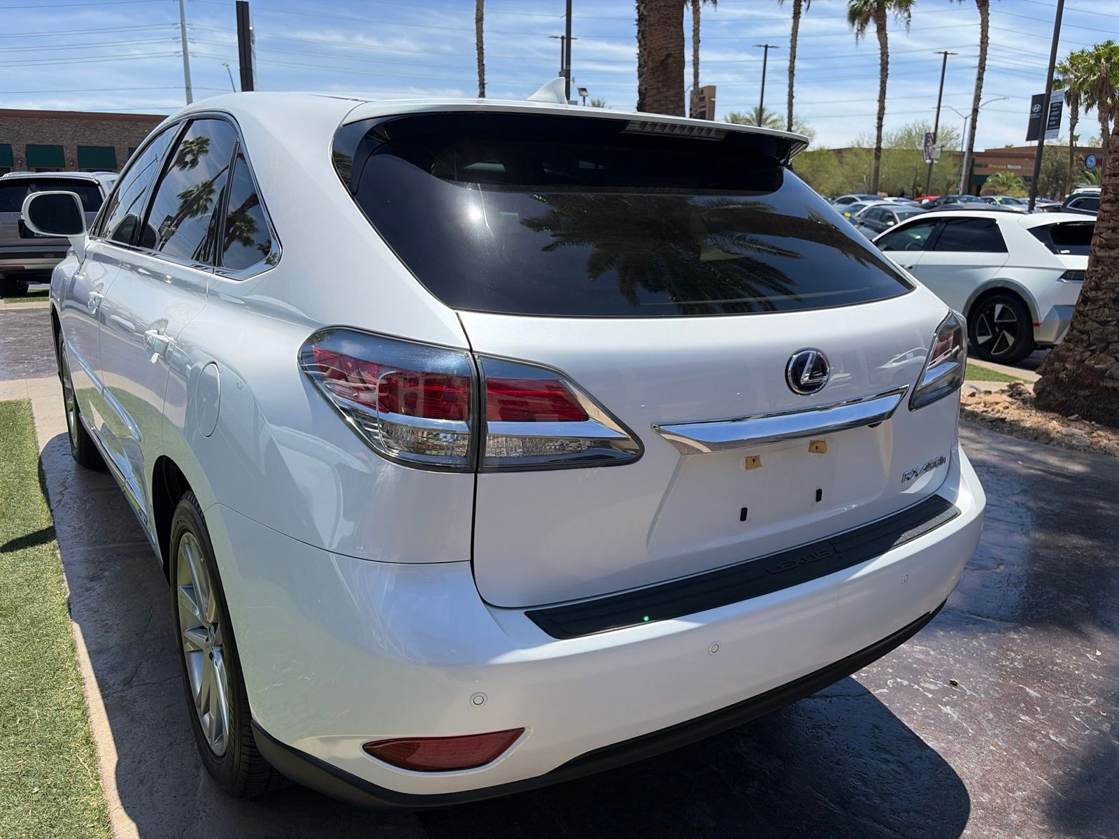 Thumbnail: 2015 Lexus RX - 6