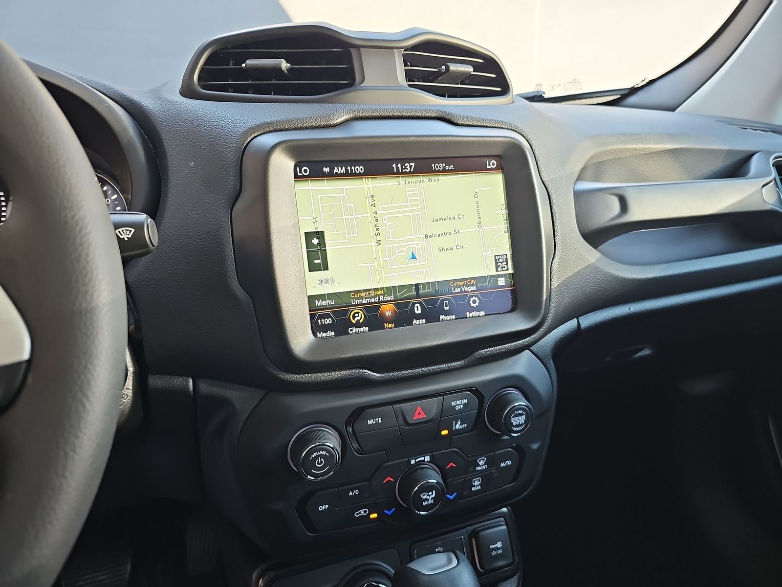 Thumbnail: 2023 Jeep Renegade - 19