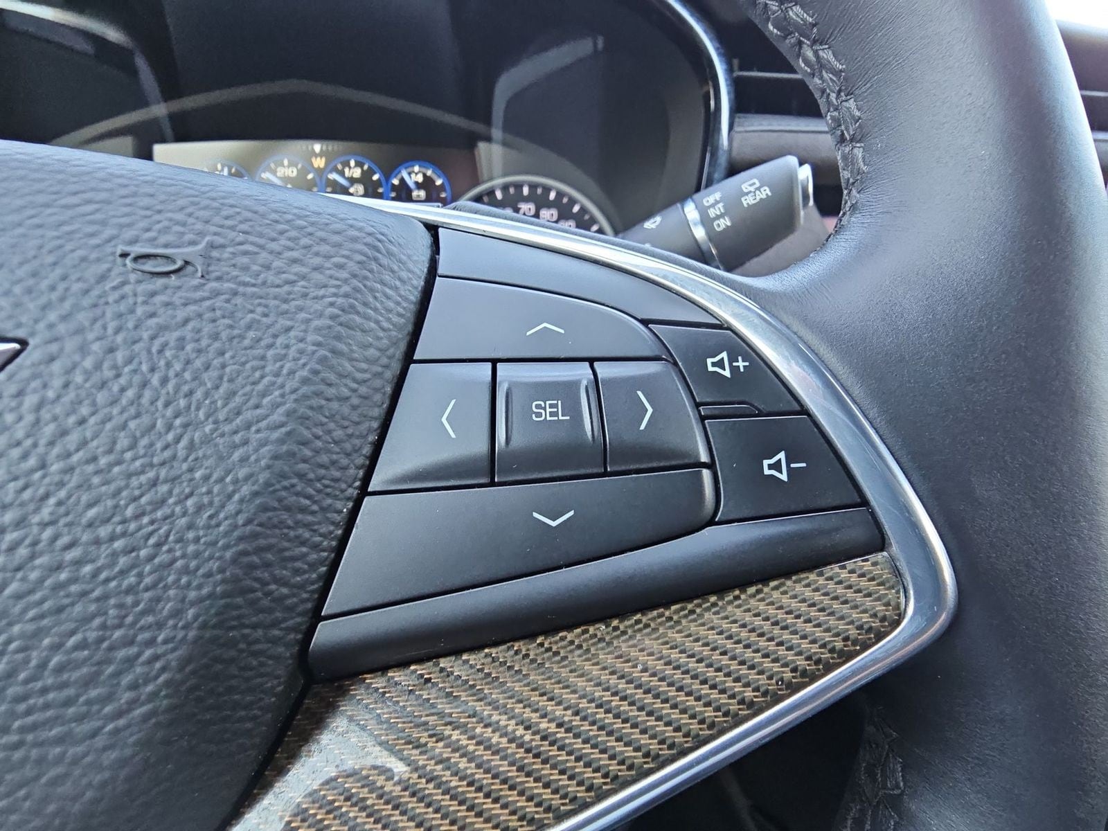 Thumbnail: 2017 Cadillac XT5 - 28