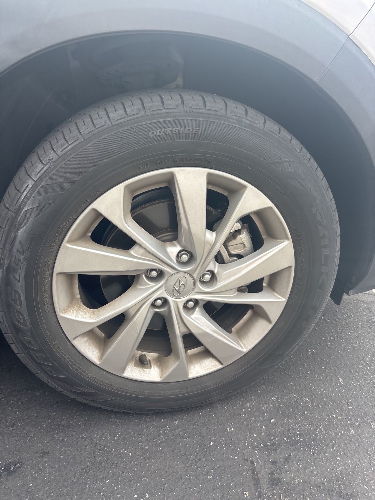 Thumbnail: 2019 Hyundai Tucson - 3