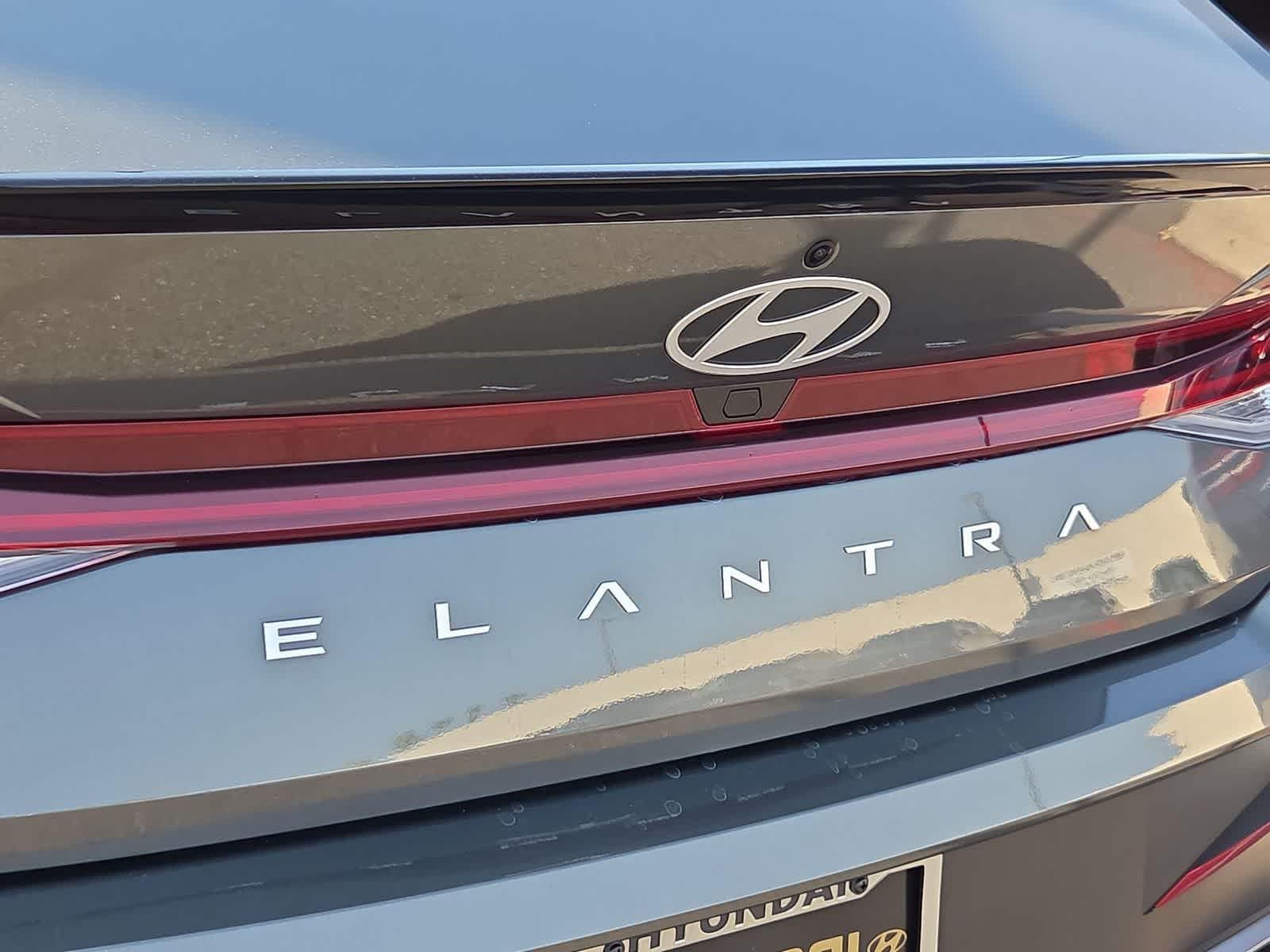 Thumbnail: 2026 Hyundai Elantra - 11