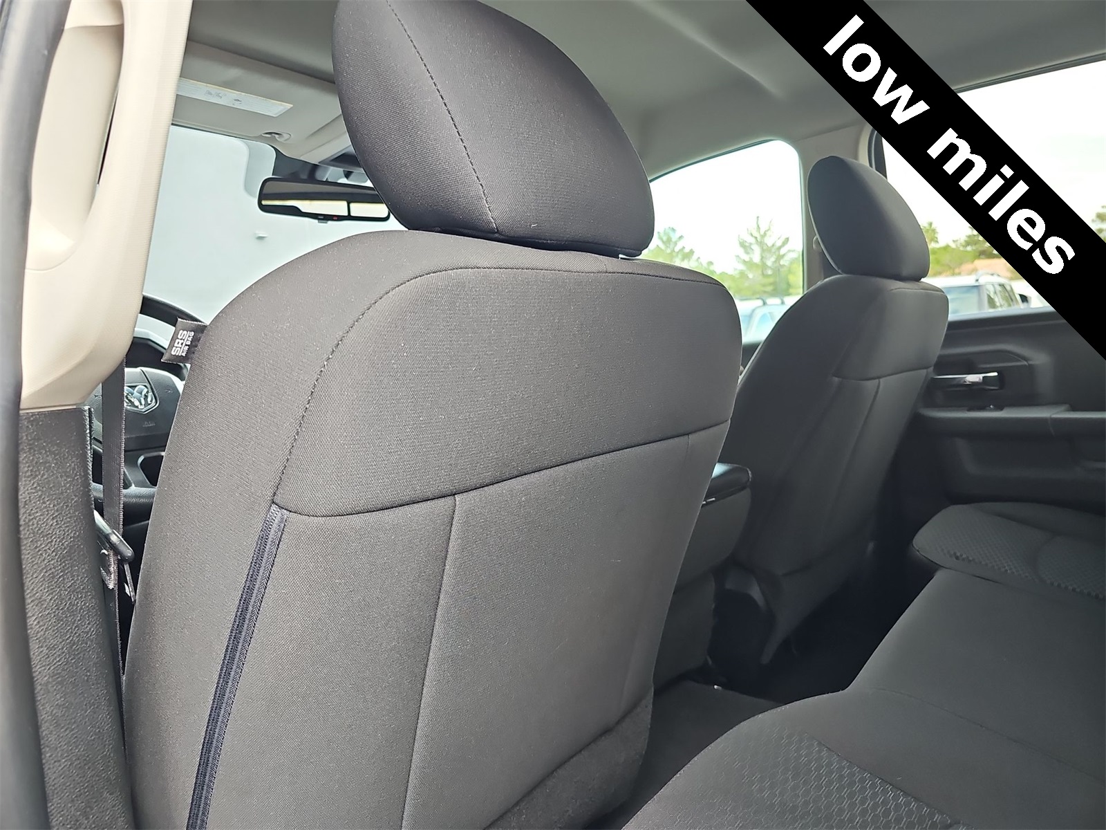 Thumbnail: 2020 RAM 1500 Classic - 16