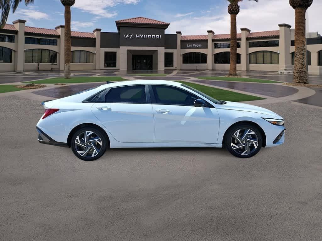 Thumbnail: 2025 Hyundai Elantra - 9