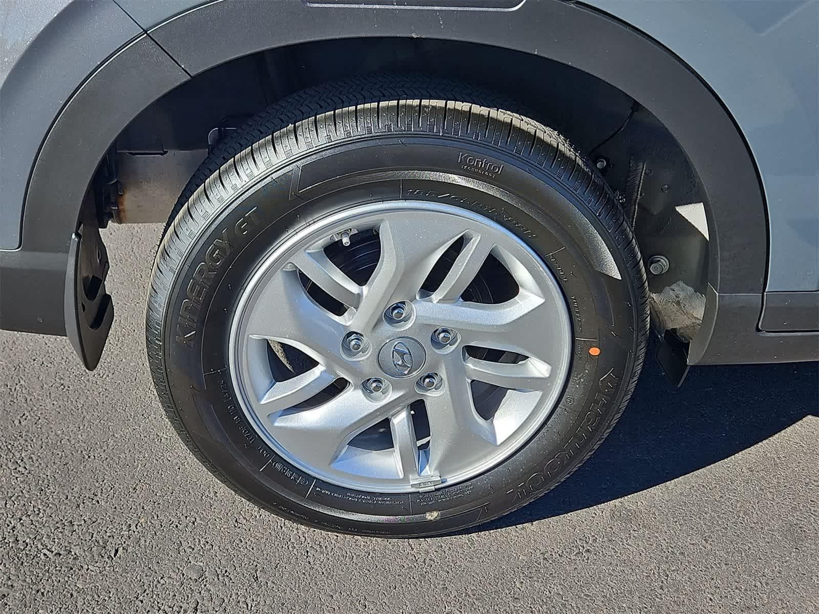 Thumbnail: 2026 Hyundai Venue - 12