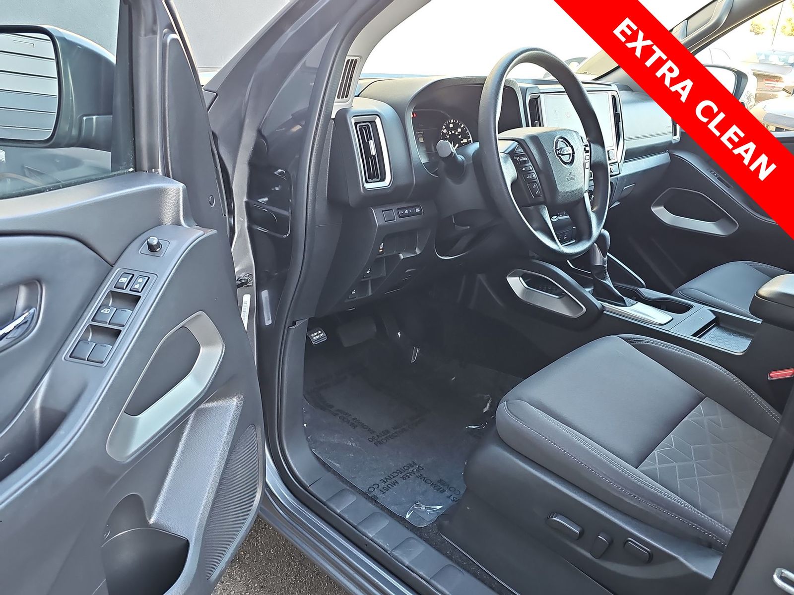 Thumbnail: 2025 Nissan Frontier - 10