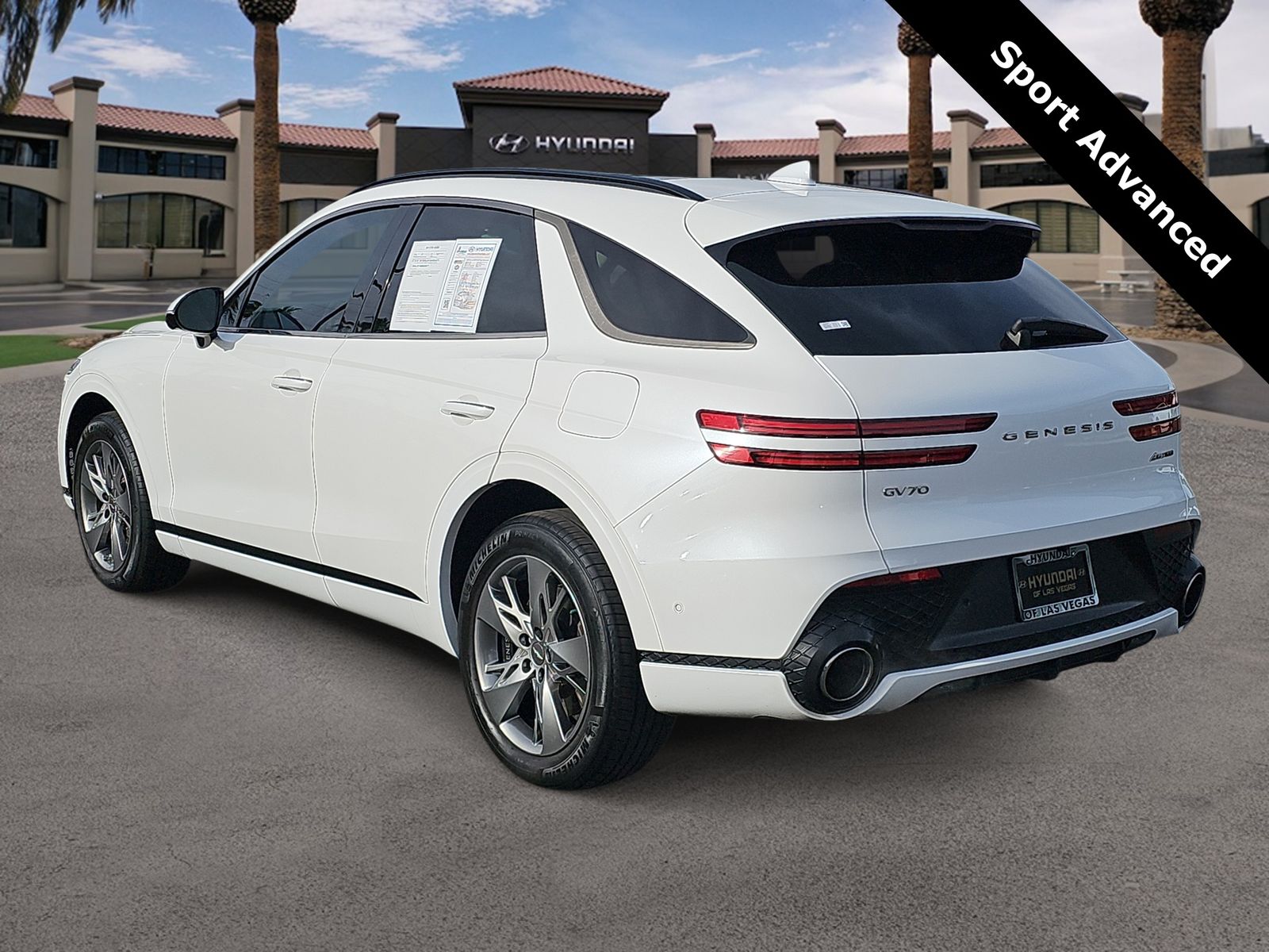 Thumbnail: 2023 Genesis GV70 - 6