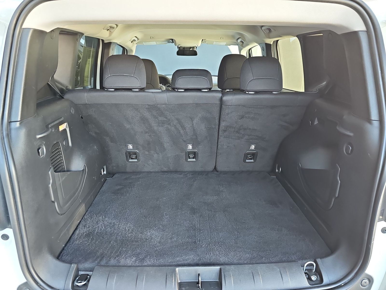 Thumbnail: 2023 Jeep Renegade - 22