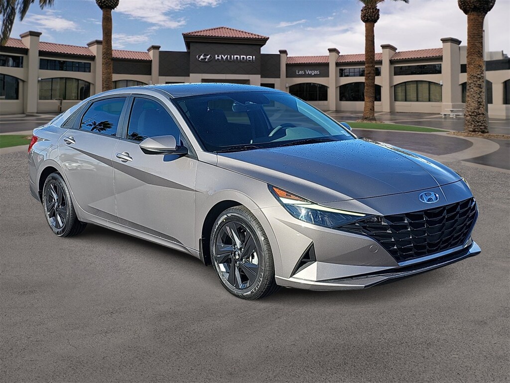 Used 2022 Hyundai Elantra SEL Sedan
