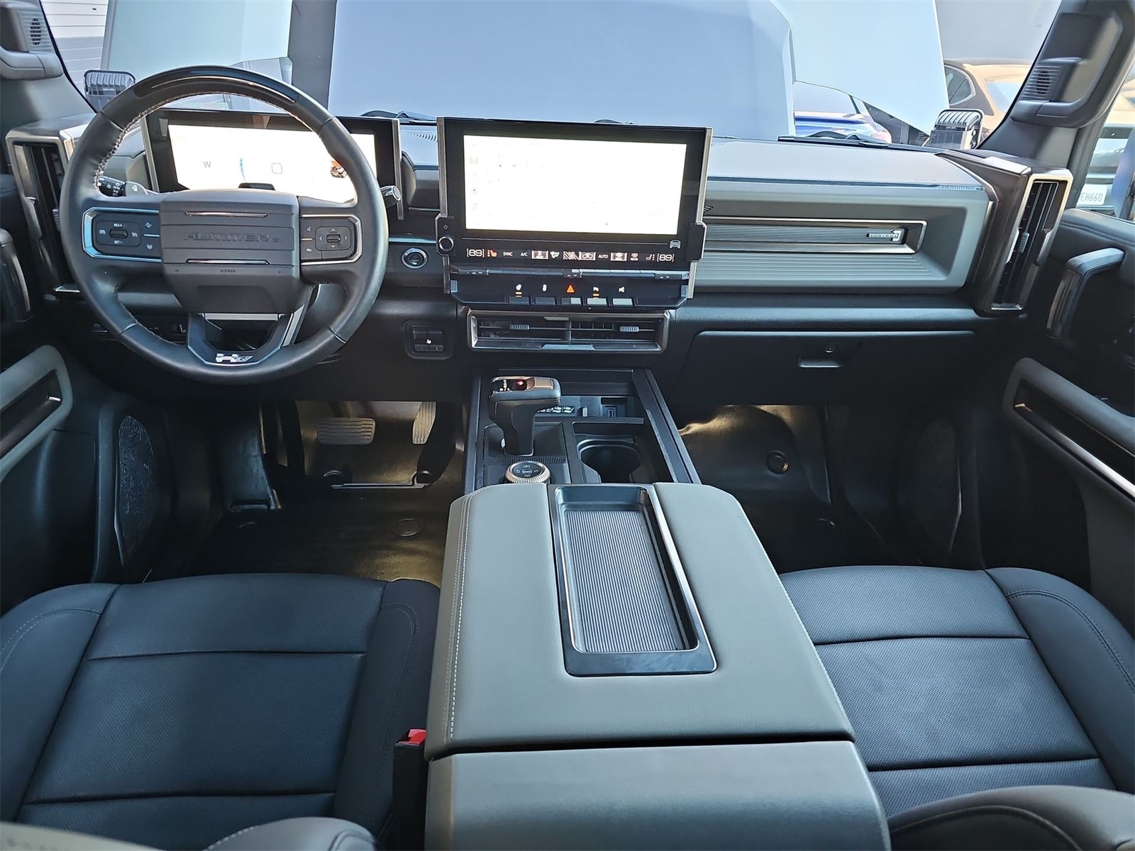 Thumbnail: 2024 GMC Hummer EV - 14