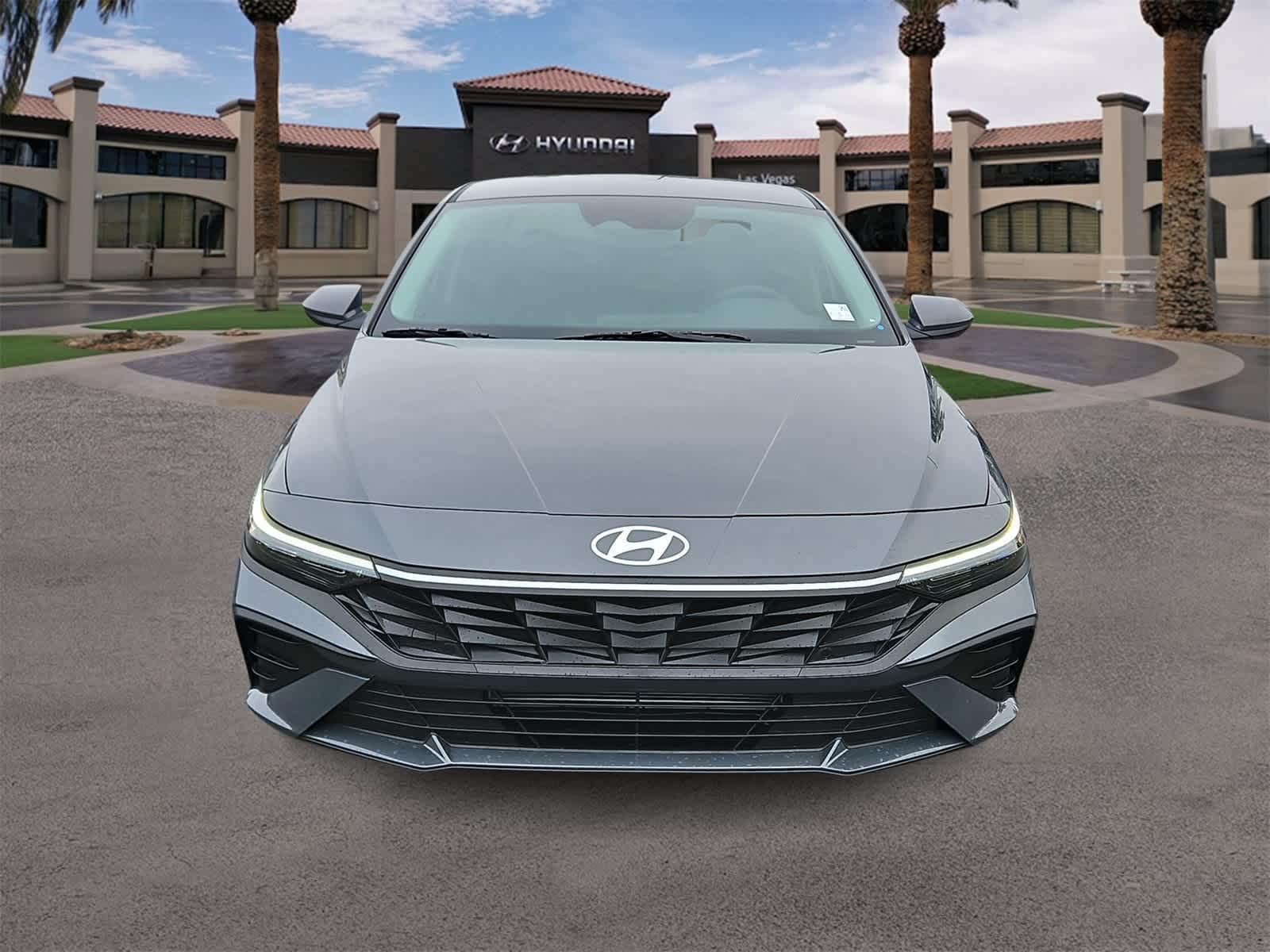 Thumbnail: 2026 Hyundai Elantra - 3