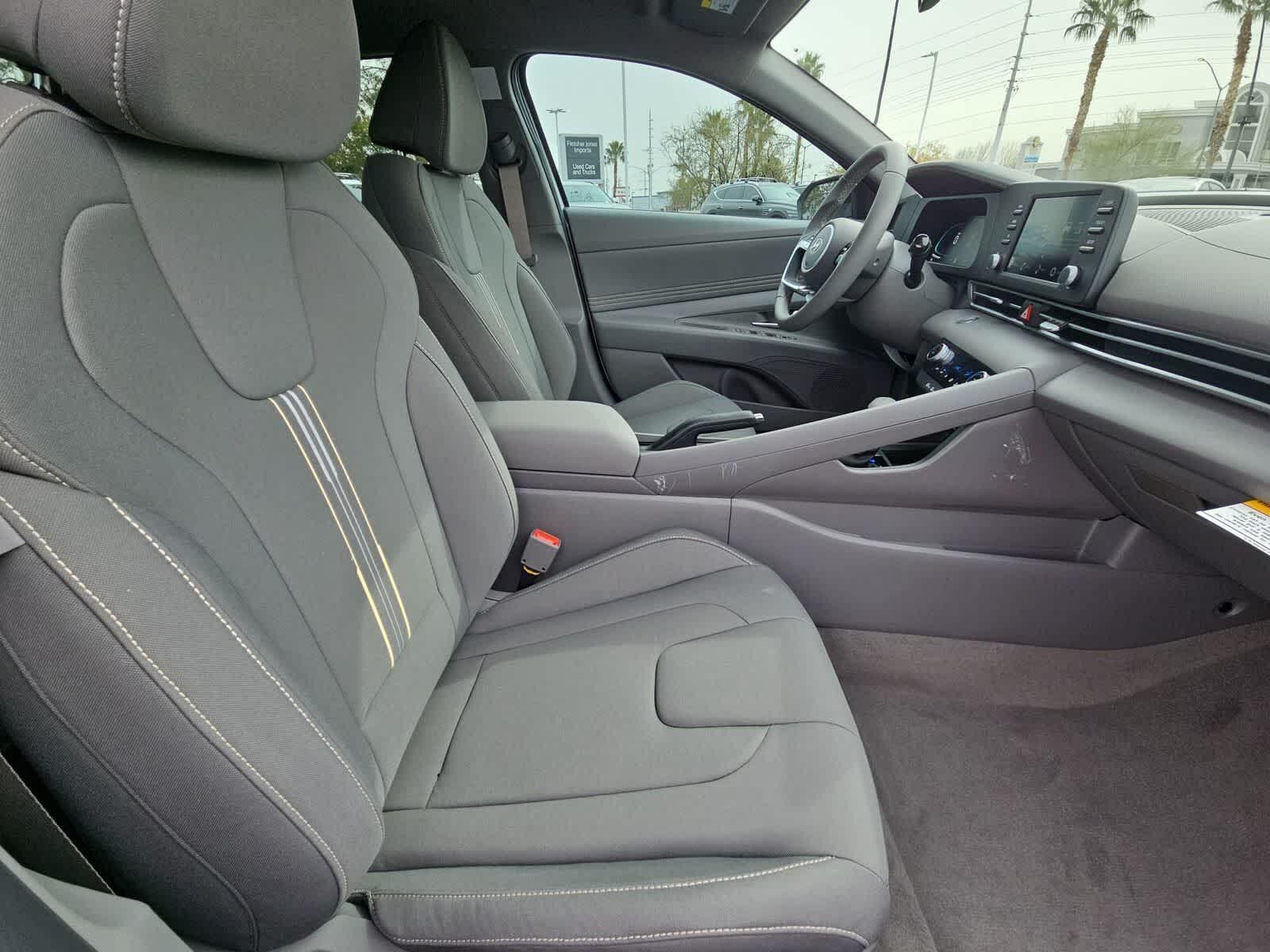 Thumbnail: 2026 Hyundai Elantra - 18
