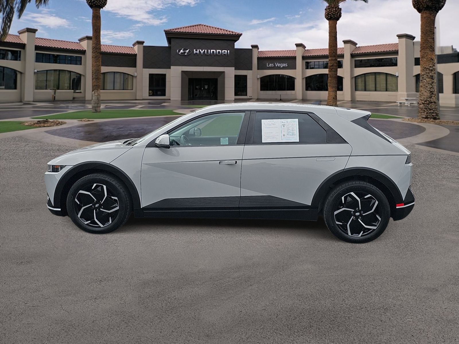 Thumbnail: 2024 Hyundai Ioniq 5 - 5