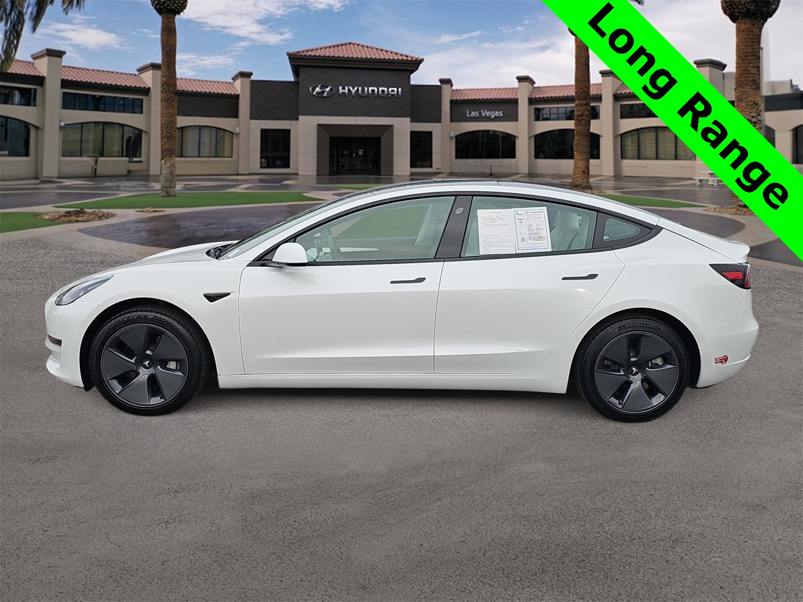 Thumbnail: 2022 Tesla Model 3 - 5