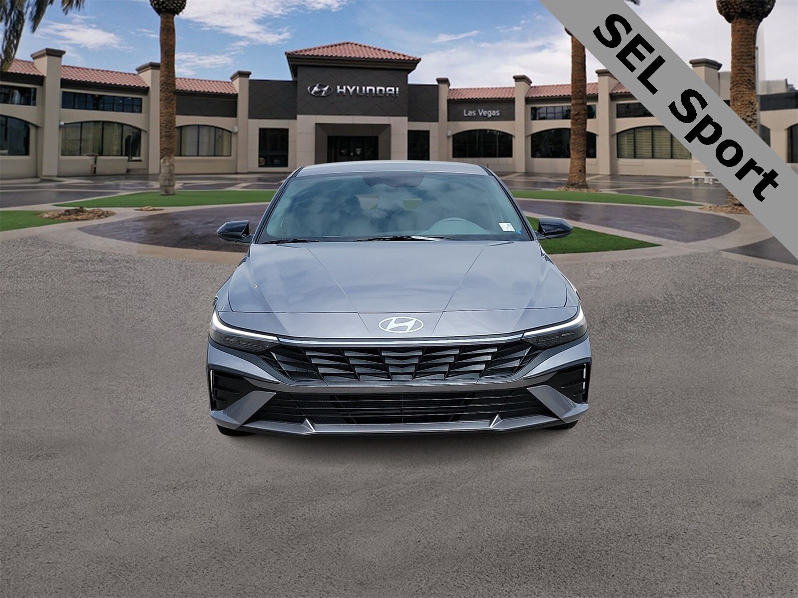 2025 Hyundai Elantra SEL Sport photo 3