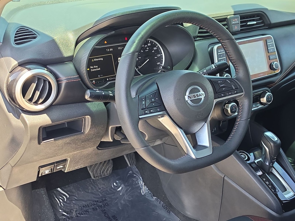 Nissan Versa SR Sedán 2020 usado